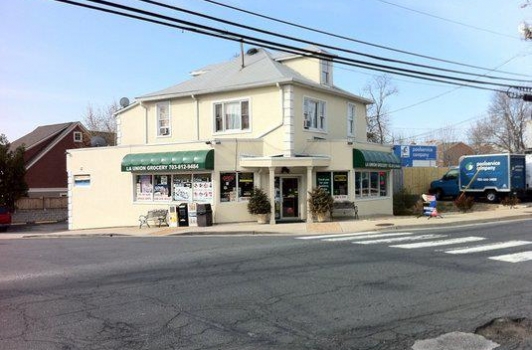 La Union Grocery - Lee Hwy, Arlington