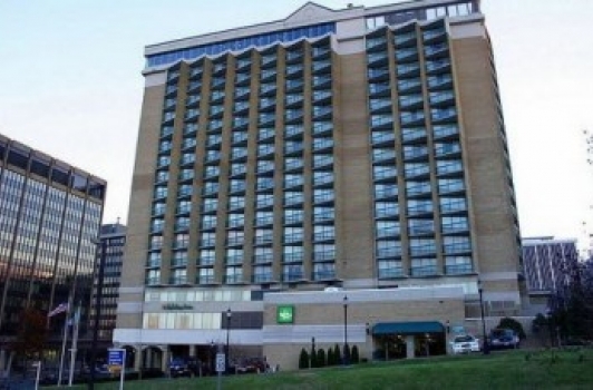 Holiday Inn - Arlington VA