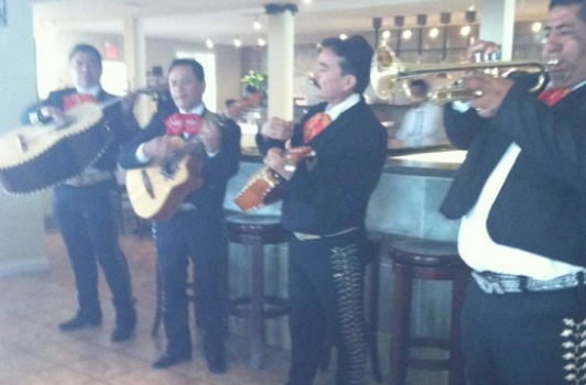 Mariachi Restaurant 