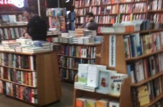 Kramerbooks & Afterwords Cafe - Dupont Circle DC