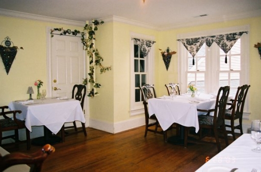 The Inn at Brookeville Farms