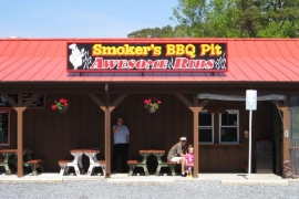 Smoker's BBQ Pit