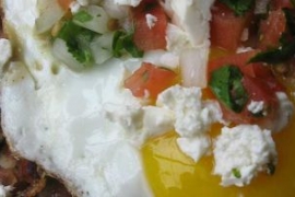 Huevos Montulenos