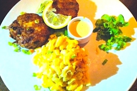 Crab Cakes Mac-n-Cheese